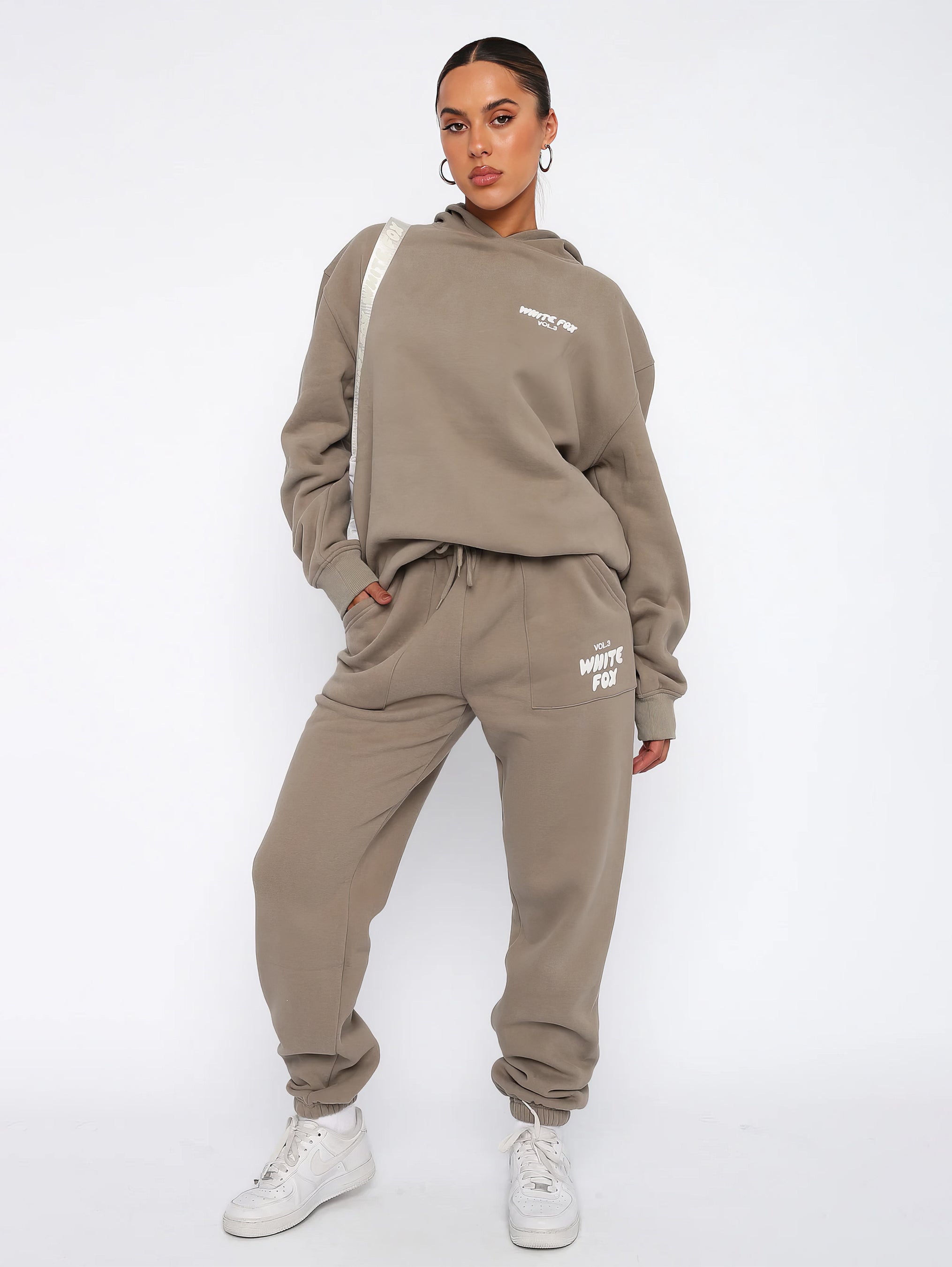 Foxy Complete Tracksuit for Women | Soft Hoodie & Jogger Set – TikTok Must-Have