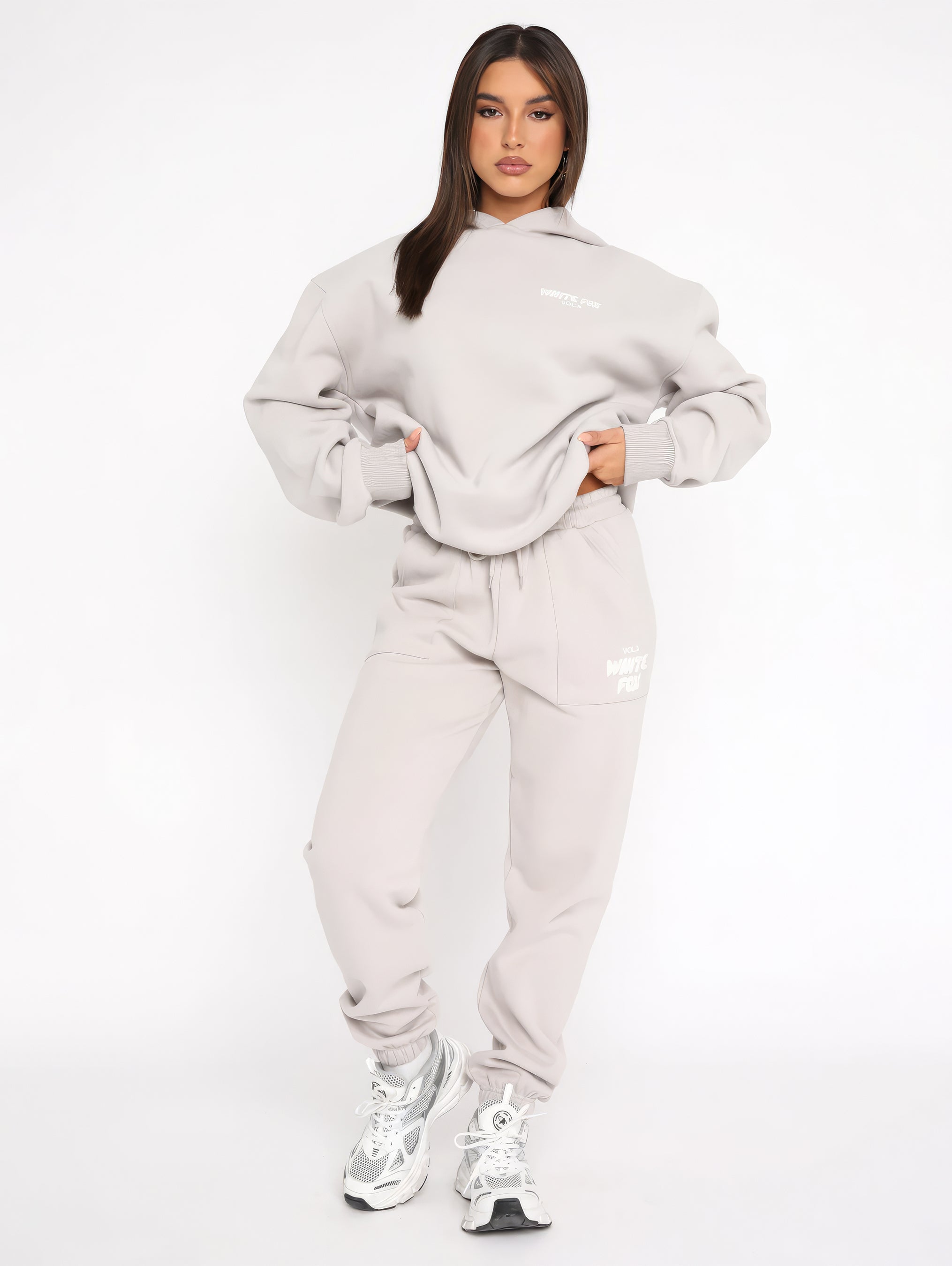 Foxy Complete Tracksuit for Women | Soft Hoodie & Jogger Set – TikTok Must-Have