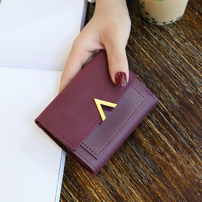 LUXOR – Stylish Wallet for Women